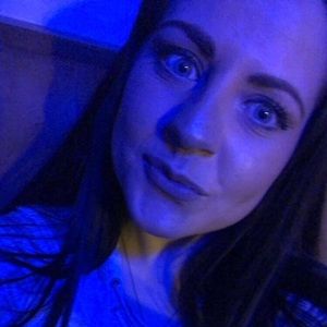 Meet your Posher, Caroline